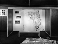 87731 Afbeelding van een plattegrond van de binnenstad van Utrecht, naar het 'Basisplan voor de Binnenstad' volgens het ...